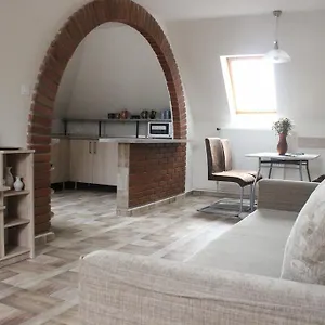  Apartman Rudolf Magyarország